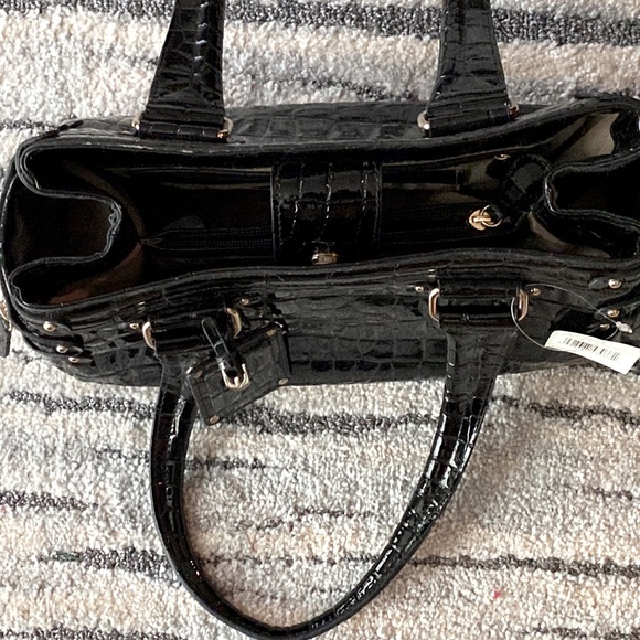 NEW LIZ CLAIBORNE BLACK BAGS - Picture 3 of 6